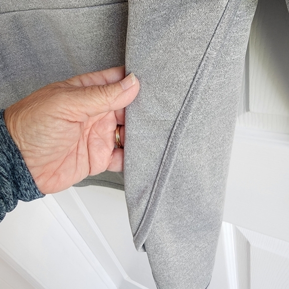 La Madona Gray Turtleneck Lounge Hoodie Size L - Picture 6 of 8